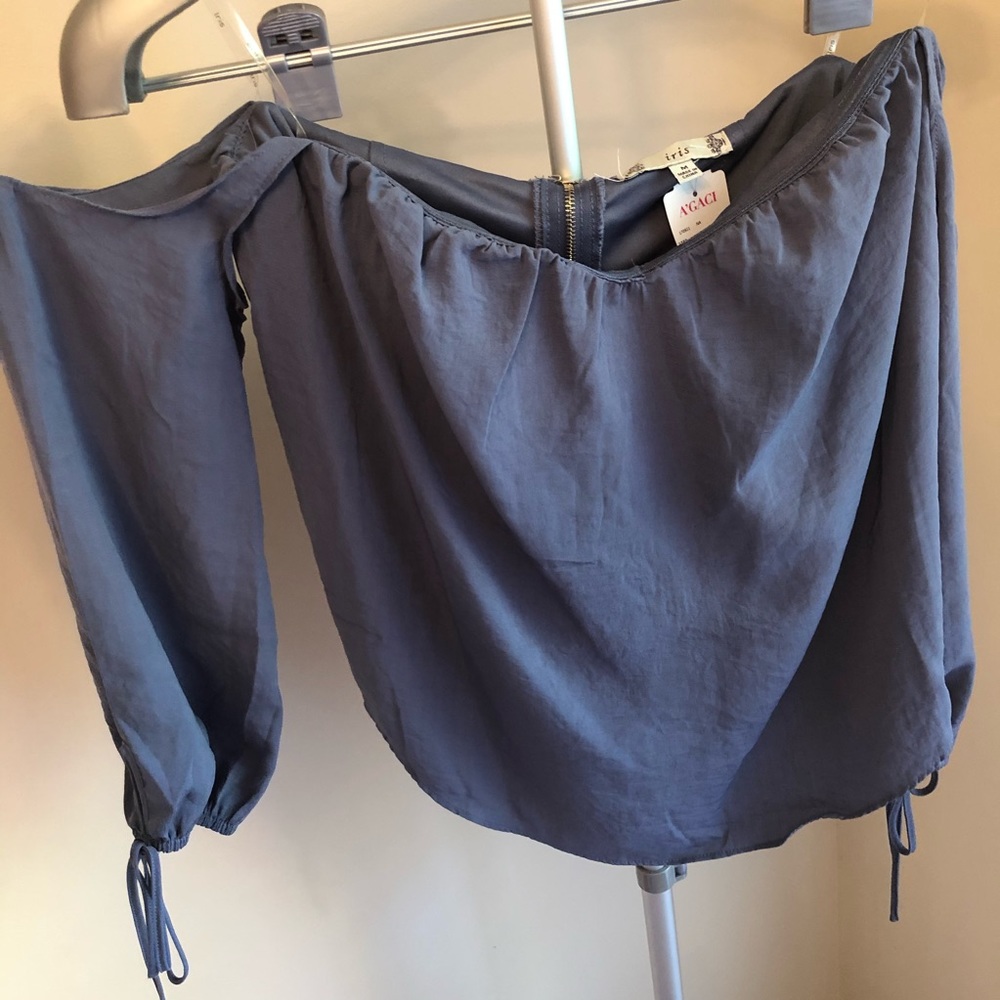 Off shoulder Sweetheart Neck Blouse